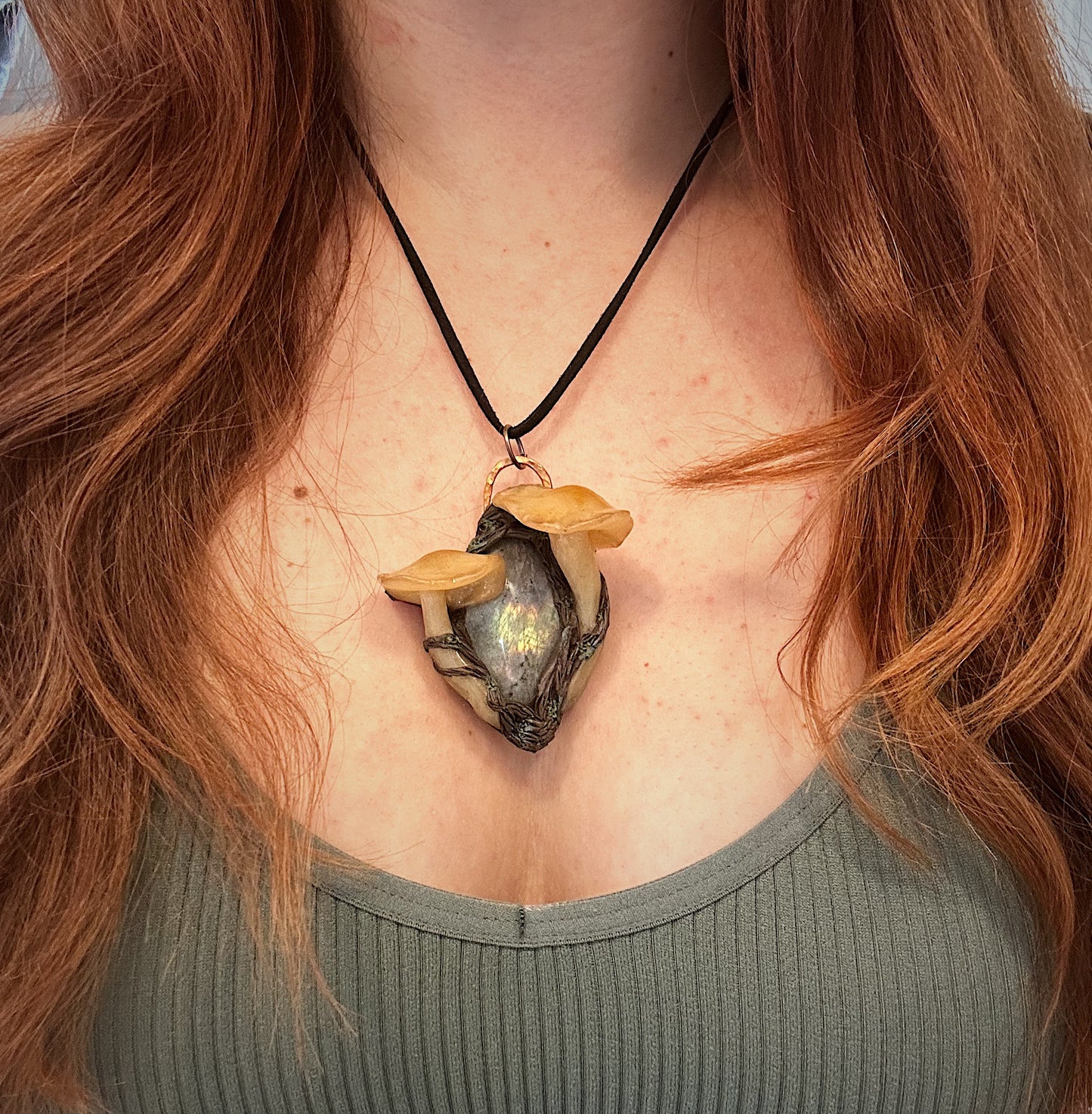 β¨πβπ«clay mushroom and labradorite pendant πβπ«β¨