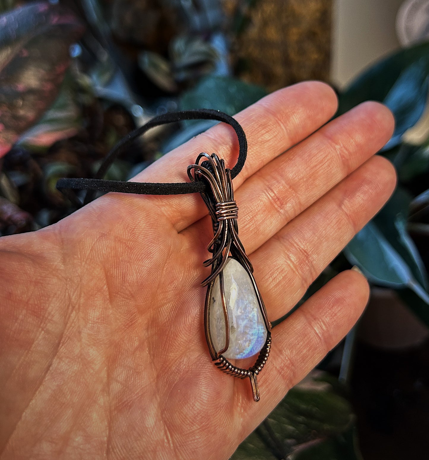 Tear drop moonstone pendant