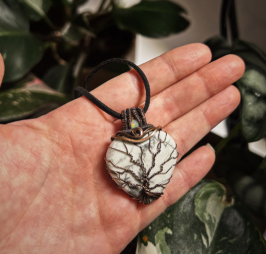 Tree of life pendant with howlite and Ethiopian opal