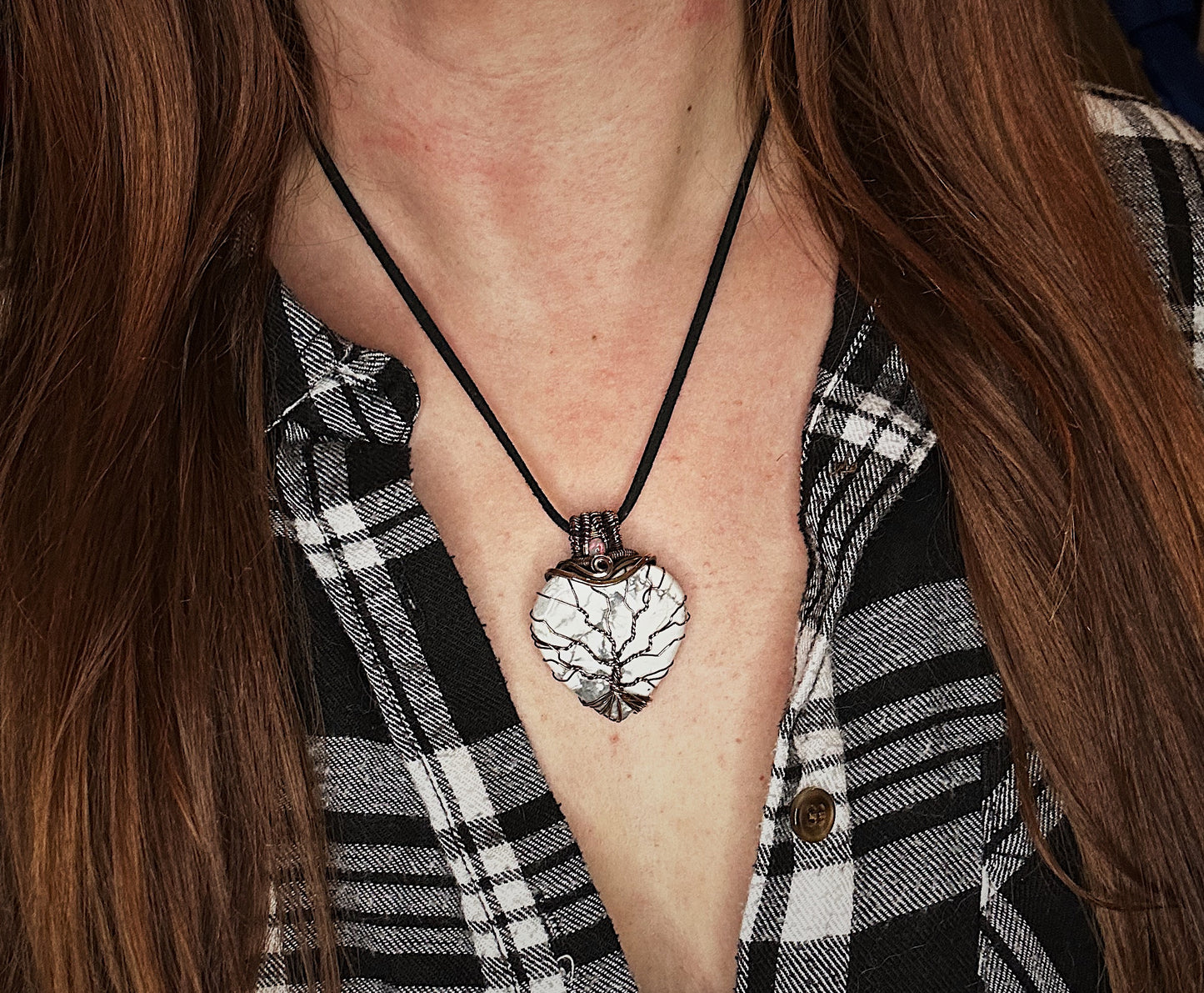 Tree of life pendant with howlite and Ethiopian opal