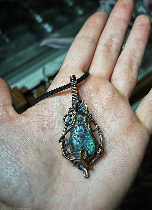 Pentagram carved labradorite pendant