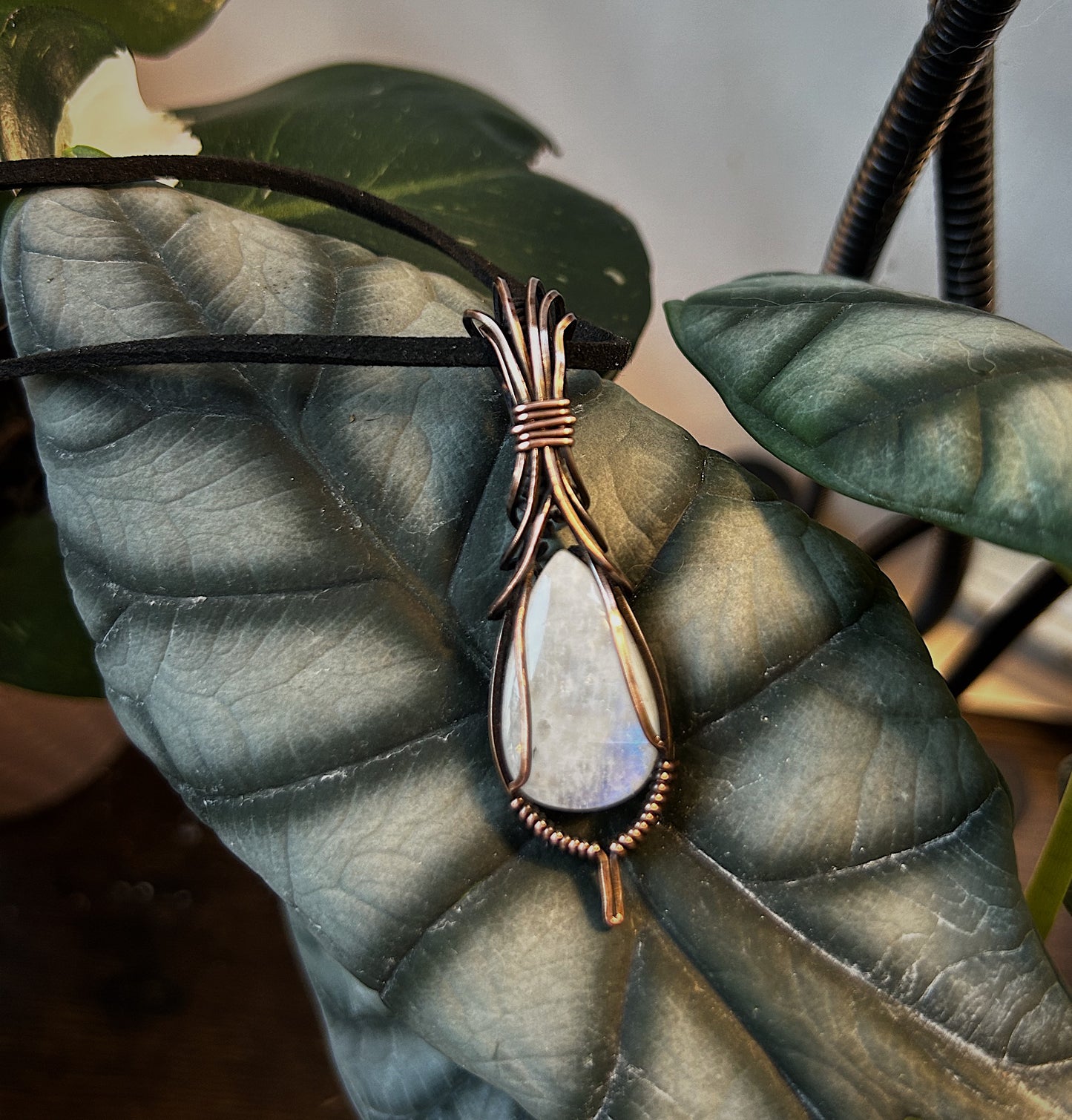 Tear drop moonstone pendant